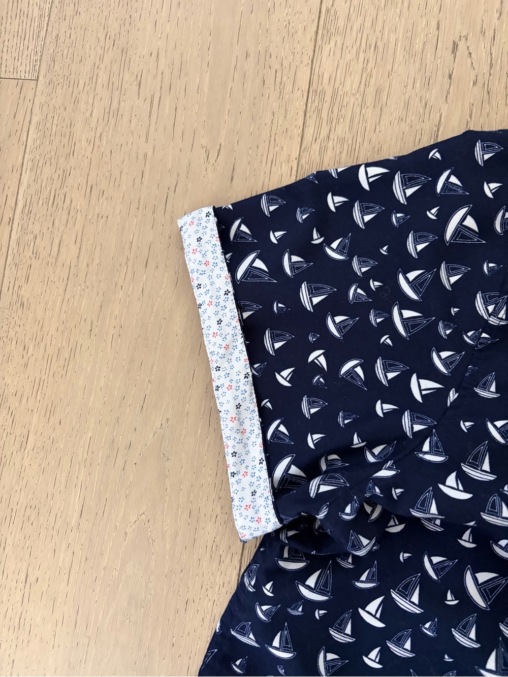 Navy Short-Sleeve Button-Up Shirt with Sailboat Print - Picture 4 of 4